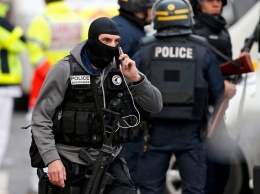 Разведка Франции усиливает слежку за вероятными террористами