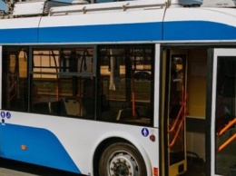 В Днепре предложили снизить цену на проезд в троллейбусе до 1 гривны