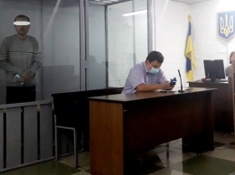 Мужчину, который выбросил свою мать с балкона, отправили на обследование в одесскую психбольницу