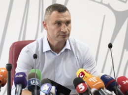 Кличко напомнил Богдану о "единственном законном методе смены власти в Киеве"