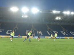 Футболисты сборной Украины в Днепре готовятся к завтрашнему матчу против команды Нигерии
