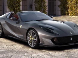 Ferrari показала открытую версию 812 Superfast