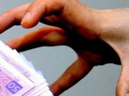 В Днепре женщина отдала "ясновидящим" более 100 тысяч гривен