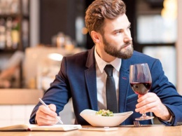 Stern: Все больше людей ходят в ресторан в одиночестве