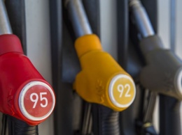 ГБР подозревает полицию охраны в необоснованном повышении стоимости бензина для подрядчика на закупках суммой 12 миллионов
