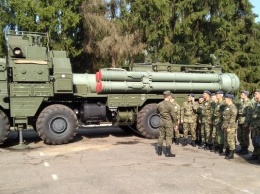 Эксперты обратили внимание на необычный вариант зенитного ракетного комплекса С-400