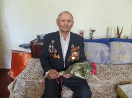 Ветеран Николай Завальнюк: «Бердянск освободили, а через пару недель меня призвали в армию...»