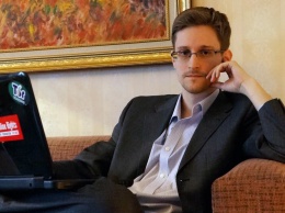 Сноуден посчитал WhatsApp угрозой для чиновников