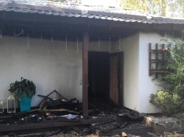 Фото последствий пожара в доме Гонтаревой