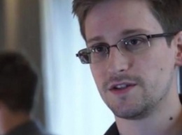 Минюст США хочет засудить Сноудена за его книгу