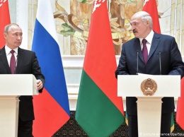 Комментарий: Почему Путин может оставить Беларусь в покое