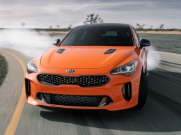 Топ-дизайнер Kia усомнился в будущем Stinger из-за низких продаж