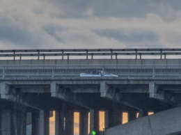 Террорист на мосту Метро в Киеве, первый снег в Карпатах и отказ Украины от "формулы Штайнмайера": ТОП новостей дня