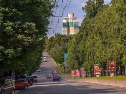 В Днепре эко-активисты измерили качество воздуха возле проспекта Поля, - ВИДЕО