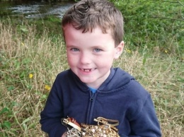 Мальчик нашел в реке тайник с драгоценностями