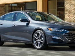 Седан Chevrolet Malibu лишится гибридной модификации