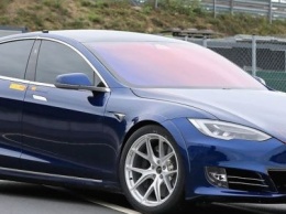 Tesla Model разгромила рекорд Porsche Taycan на Нюрбургринге: официальное заявление Илона Маска