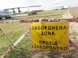 На военном аэродроме в Мелитополе со стрельбой задерживали диверсанта