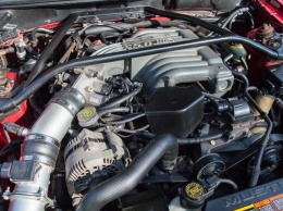 Мотор Ford Mustang 1995 года показывает чудеса на диностенде