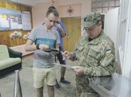 Слегка понизили призывной возраст: военкомат на Киевщине стал посмешищем для всей сети. Фото