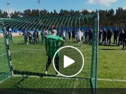 Украинские нардепы ярко сыграли в футбол: появилось видео