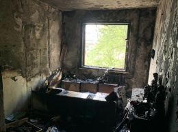Остался в горящей квартире, чтобы спасти родственника. Стали известны новые подробности пожара в Харькове (фото)