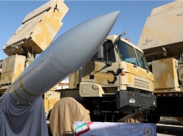В Иране на военном параде показали 18 новых типов баллистических ракет. Фото