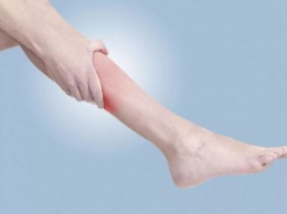 Медики указали на опасные причины судорог в ногах