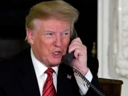 Трамп сообщил детали телефонного разговора с Зеленским