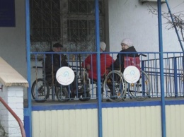 ЧП в Бердянском гериатрическом пансионате: 84-летний мужчина выпал с балкона 4 этажа