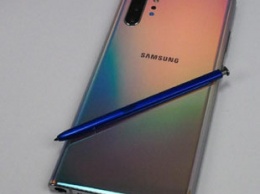 Смартфон Galaxy Note 10 Plus заряжается намного быстрее, чем iPhone 11 Pro