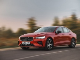 Volvo привезла в Россию новые S60