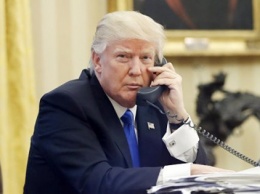 Трамп обнародует стенограмму телефонного разговора с Зеленским