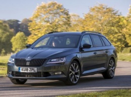 «Рестайл не нужен»: Блогер провел тест-драйв Skoda Superb