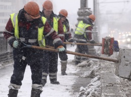 В России придумали новый способ уборки снега с проезжей части