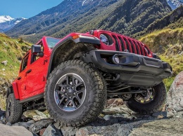 Классика не вечна: Jeep Wrangler превратят в подзаряжаемый гибрид