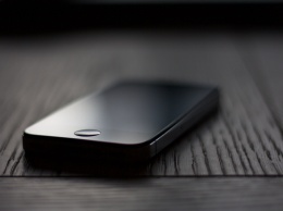 Компания Apple собирается возродить классический iPhone 4