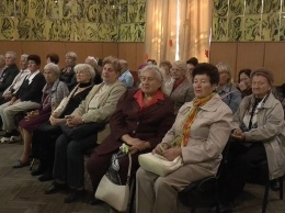 Курьезы. В Мелитополе прошел конкурс красоты для женщин 60+ (фото)