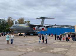 Николаевский авиаремонтный завод «НАРП» отметил свое 80-летие (ФОТО)