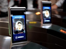 В Китае для пассажиров метро запустили программу сканирования лиц