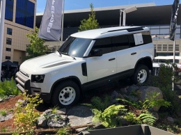 Названы самые крутые «фишки» нового Land Rover Defender