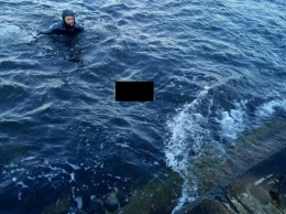 В море на пляже Ланжерон обнаружено тело 24-летнего парня
