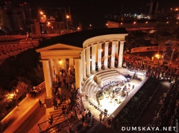 Реставрация Воронцовской колоннады: полиция нашла злоупотребления, суд разрешил изъять документы и назначил экспертизу