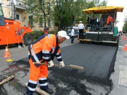 Борис Филатов: большую часть дворов и дорог в Днепре отремонтируют к весне 2020 года