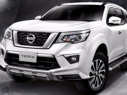 Обновленный внедорожник Nissan Terra показали на официальных фото
