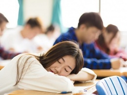 Нехватка сна у старшеклассников оборачивается двойками