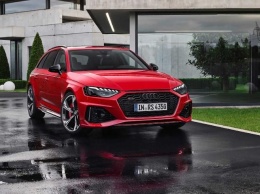 Audi представила мощный универсал RS4 Avant нового поколения (ФОТО)