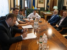 Украина согласилась на "формулу Штайнмайера" в обмен на бизнес Коломойского с Россией, - политолог