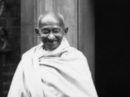 В Индии похитили прах Ганди