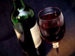 Умеренное употребление алкоголя не приводит к слабоумию? ученые